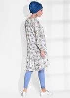 Tesettür giyim MAVİ T 5968 Mısra-Çiçek Desenli Tunik