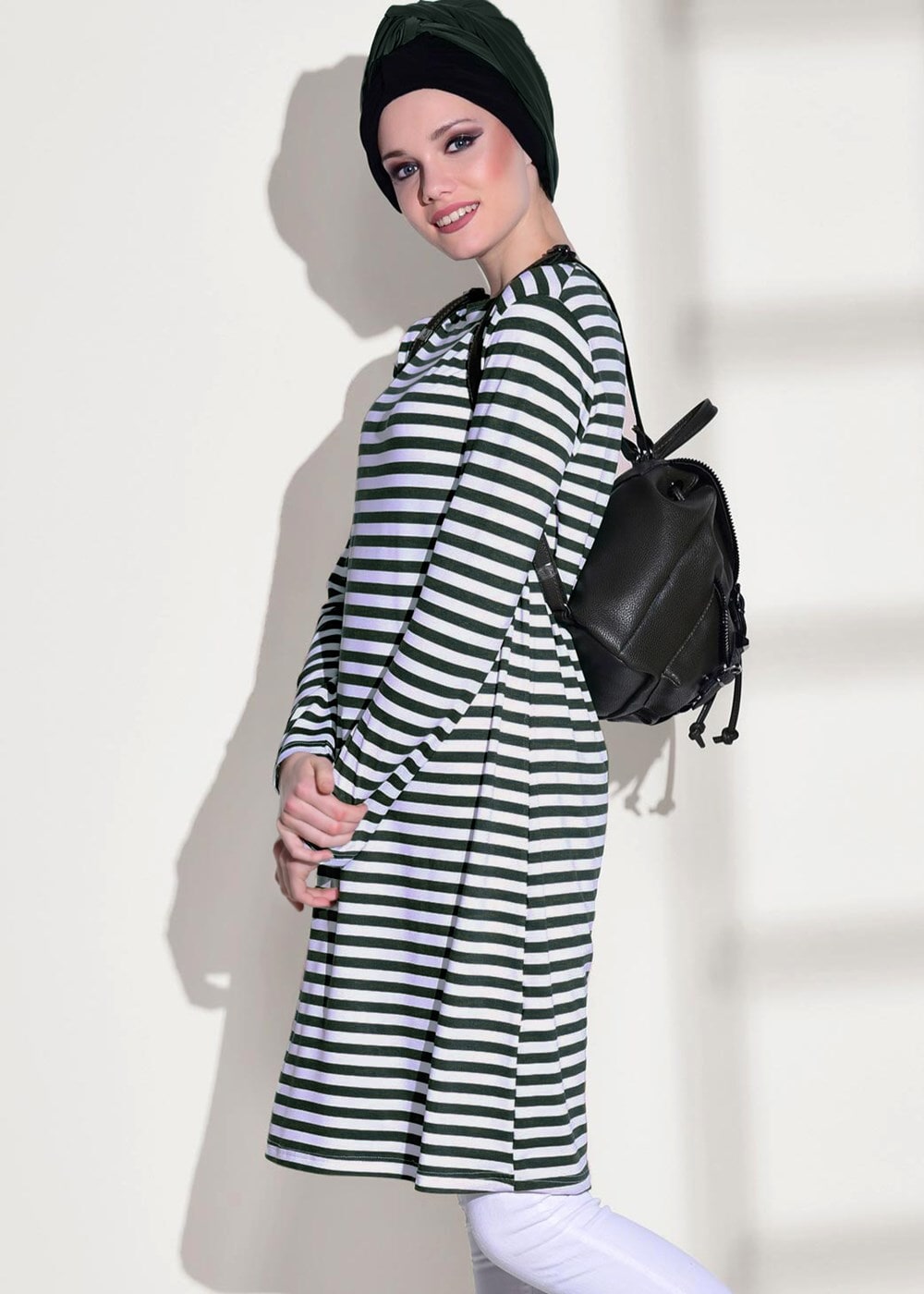 Tesettür giyim YEŞİL ÇİZGİLİ PENYE TUNİK 6418
