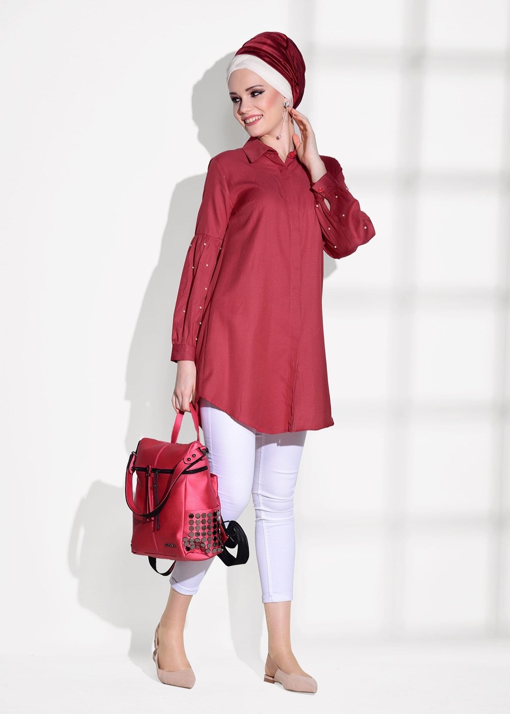 Tesettür giyim KIRMIZI T 6607 Ksd- Boncuk İşlemeli Tunik