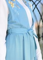 Vêtements hijab BLEU TUNIQUE 2 PIÈCES DÉTAIL BRODERIE 7713