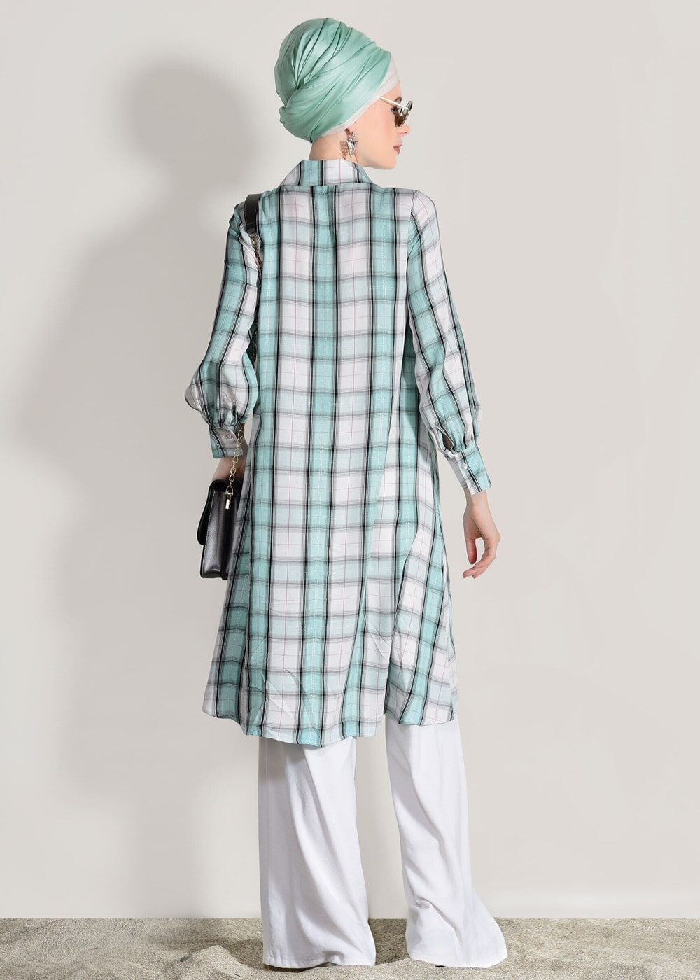 Tesettür giyim YEŞİL EKOSE DESENLİ TUNİK 8685