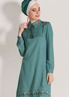 Vêtements hijab VERT TUNIQUE DÉTAILLÉE DE BRODERIE 9037