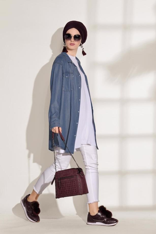 Tesettür giyim  T 9126 Magazin- İşleme Detaylı Denim Tunik - TRENDTESETTÜR
