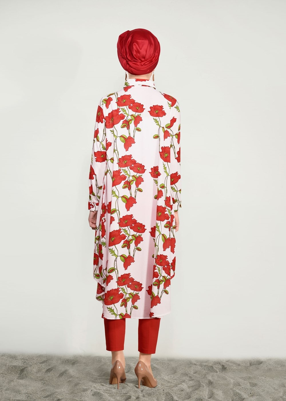 Vêtements hijab CRÈME TUNIQUE FLORALE 9503