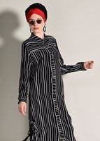Tesettür giyim SİYAH T 9685 Asmiray- Çizgili Uzun Tunik