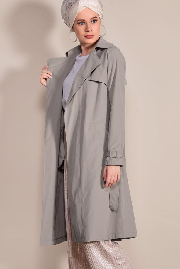 Tesettür giyim  KRUVAZE YAKA CEP DETAYLI TRENÇKOT 0876  - TRENDTESETTÜR