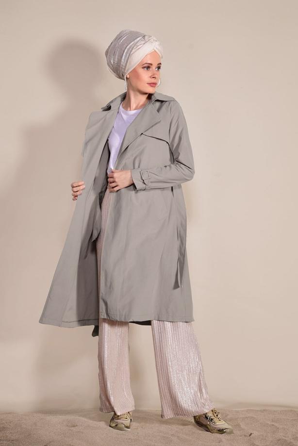 Tesettür giyim  KRUVAZE YAKA CEP DETAYLI TRENÇKOT 0876  - TRENDTESETTÜR