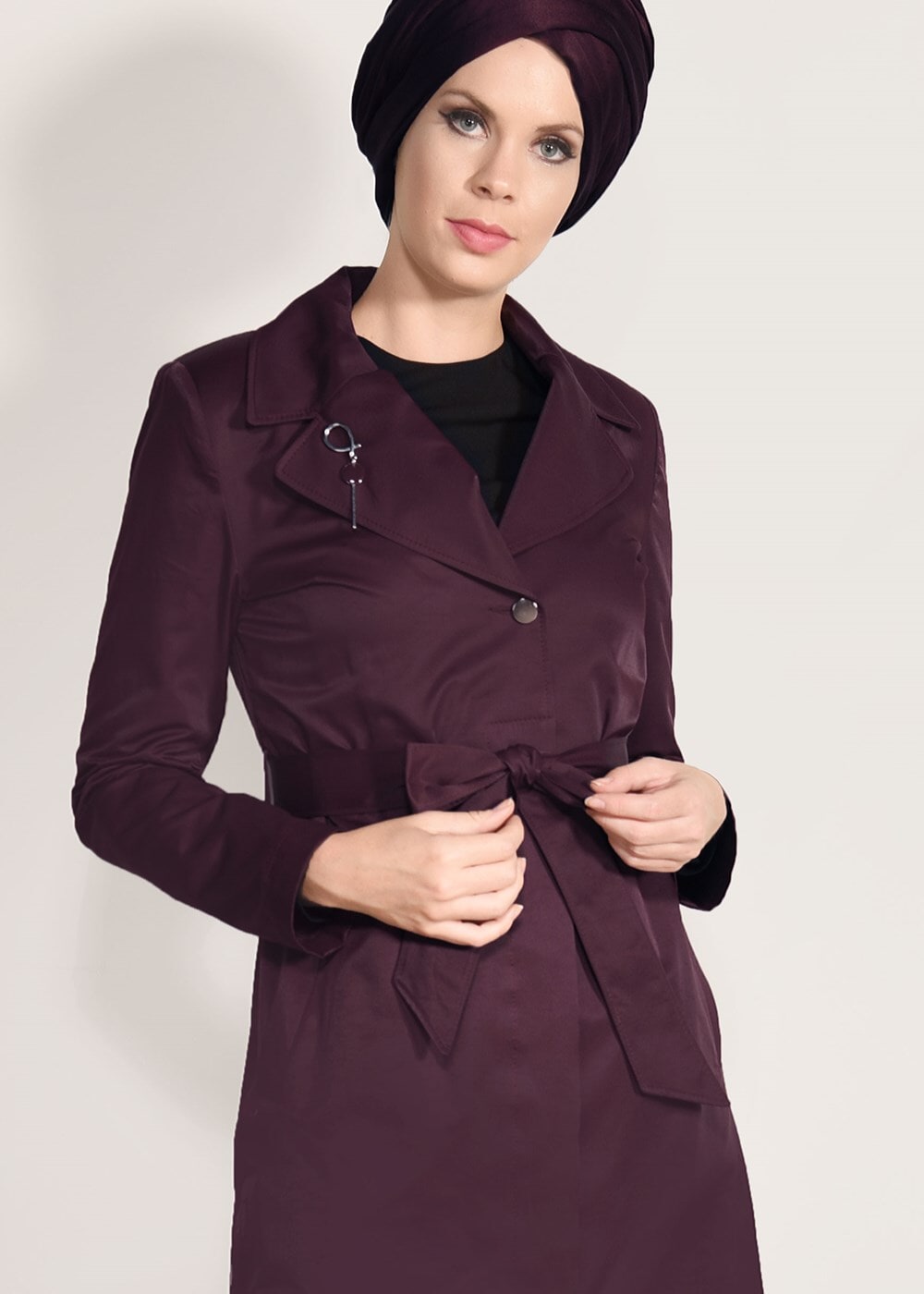 Tesettür giyim BORDO BELİ KUŞAKLI TRENÇKOT 1043 