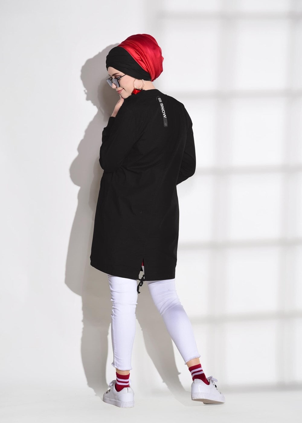 Tesettür giyim SİYAH T 1208 Lvr-Arma Detaylı Trençkot