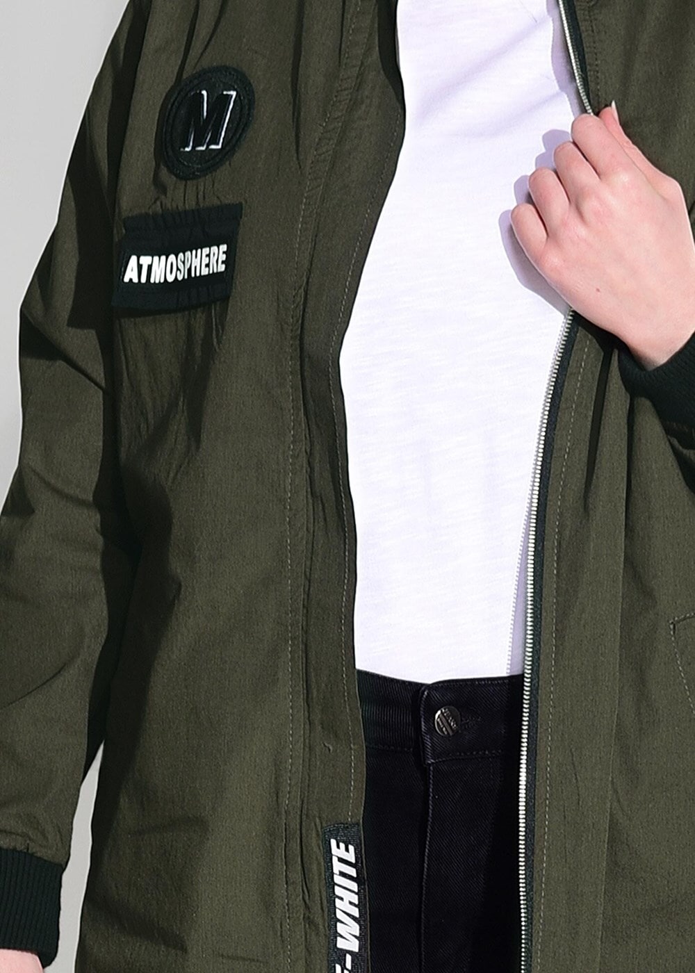 Tesettür giyim HAKİ T 1208 Lvr-Arma Detaylı Trençkot