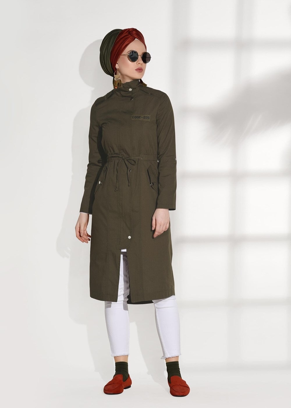 Tesettür giyim HAKİ BELİ BÜZGÜLÜ SPOR TRENÇKOT 5008