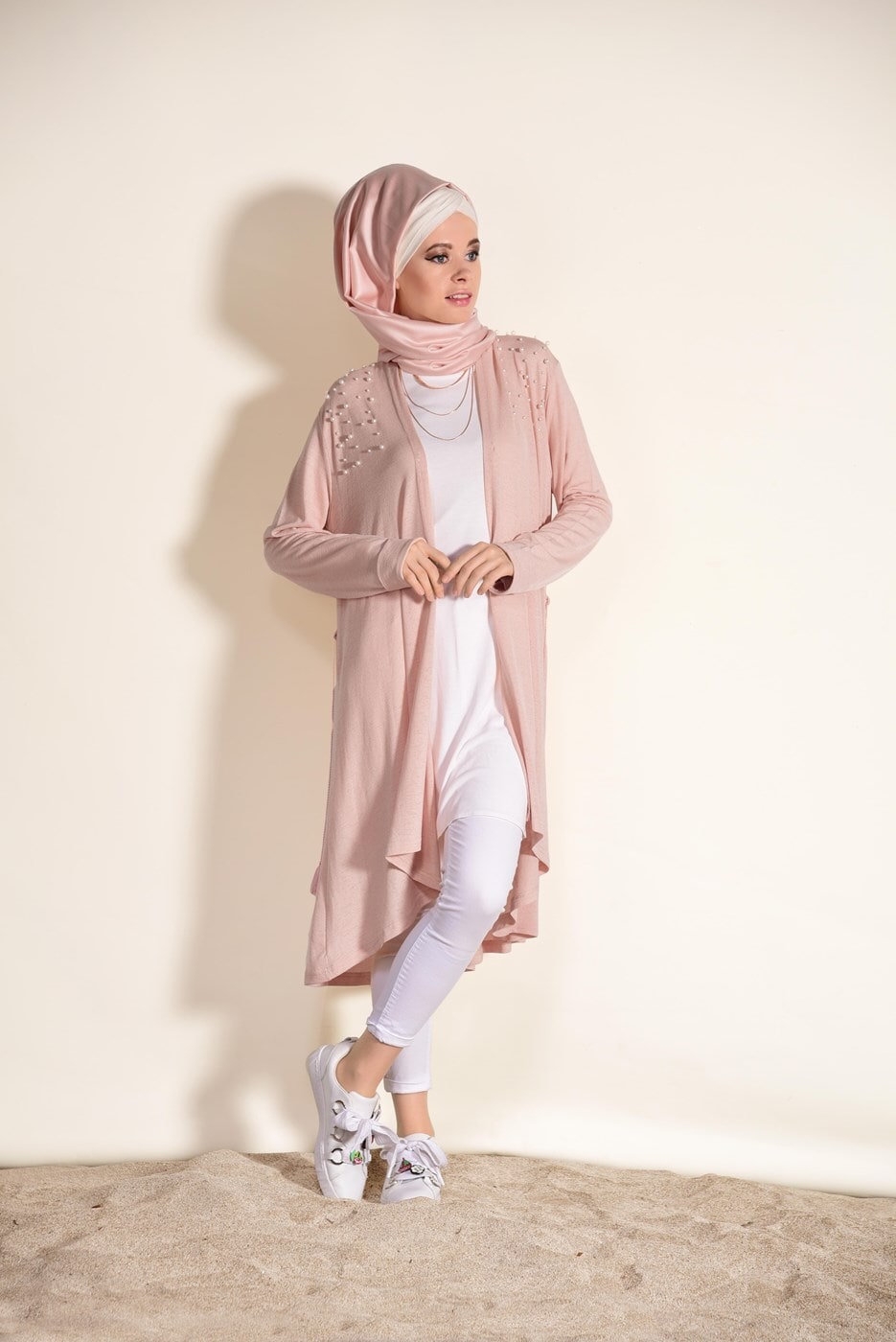 Tesettür giyim PUDRA İNCİ DETAYLI HIRKA 200832 