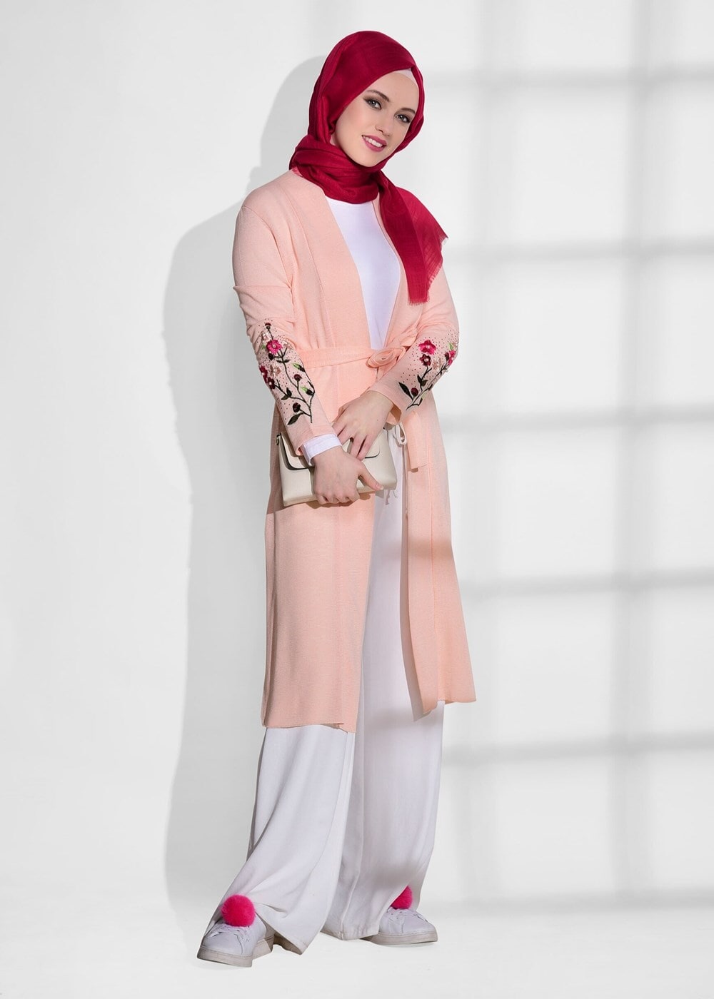 Tesettür giyim PUDRA KOL KISMI NAKIŞ DETAYLI HIRKA 19102