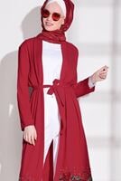 Tesettür giyim KIRMIZI ETEK UCU NAKIŞ DETAYLI HIRKA 34161