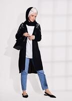 Tesettür giyim SİYAH GÜPÜR DETAYLI PENYE HIRKA 72081 