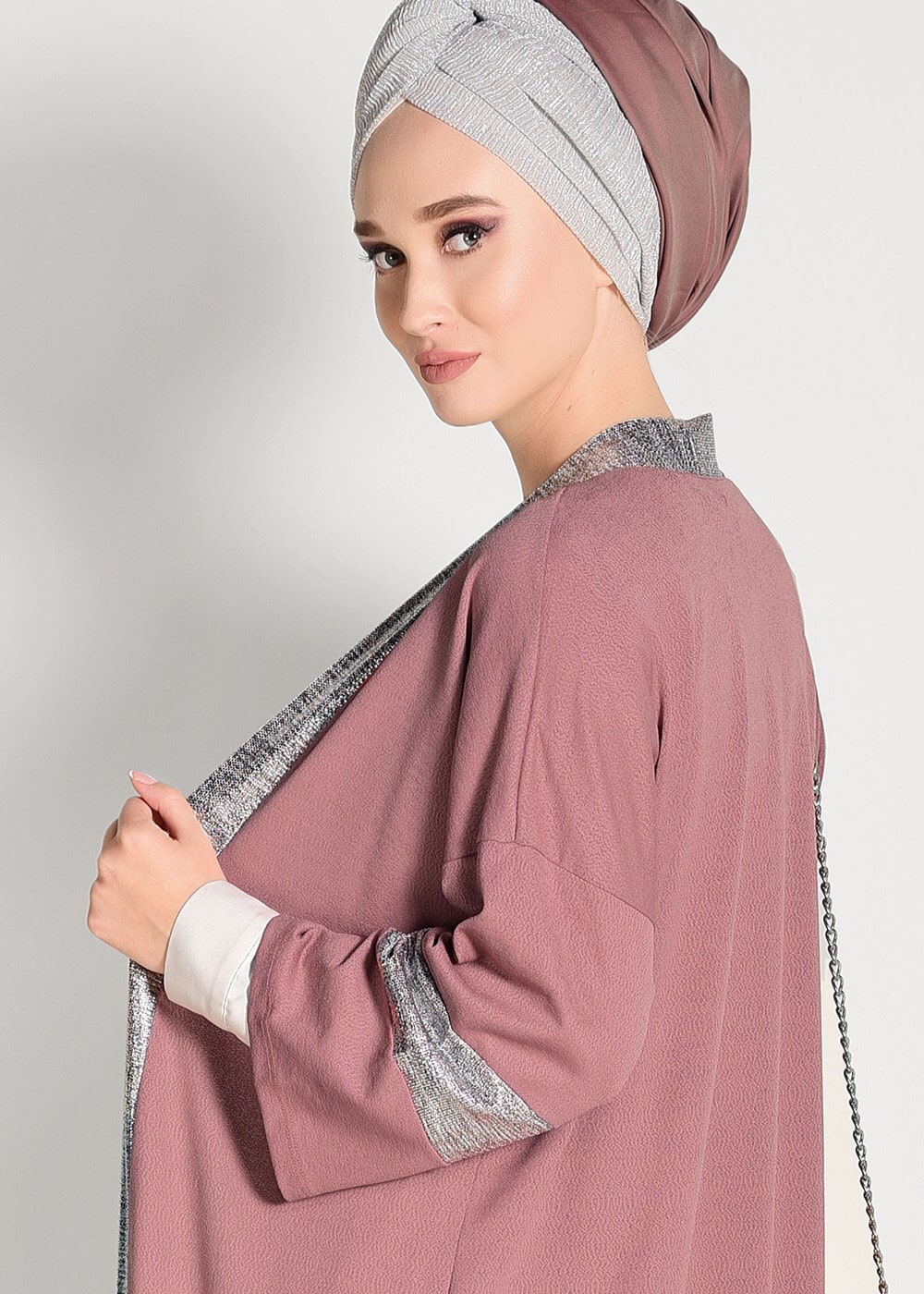 Tesettür giyim PEMBE SİMLİ ŞERİT DETAYLI HIRKA 75571