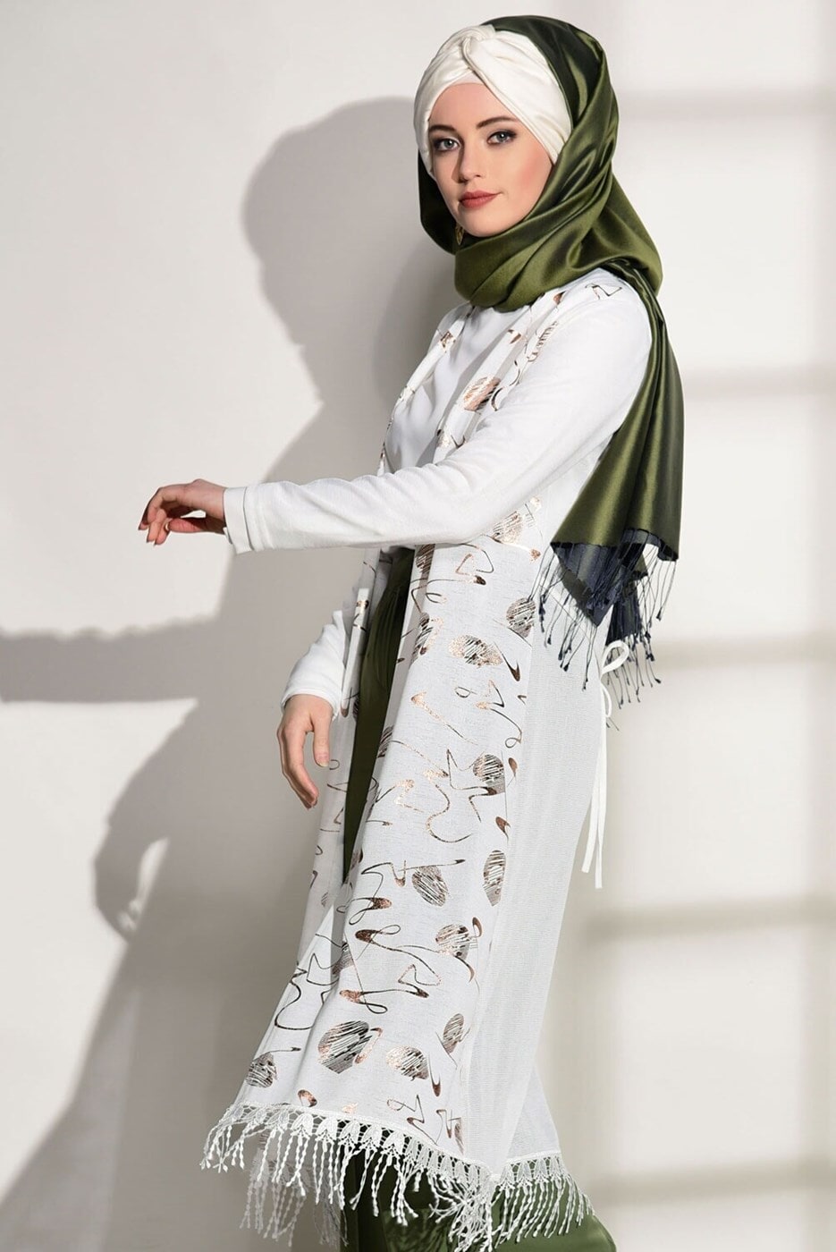 Tesettür giyim KREM DESENLİ UZUN HIRKA 81202 