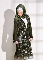 Tesettür giyim HAKİ DESENLİ UZUN HIRKA 81202 