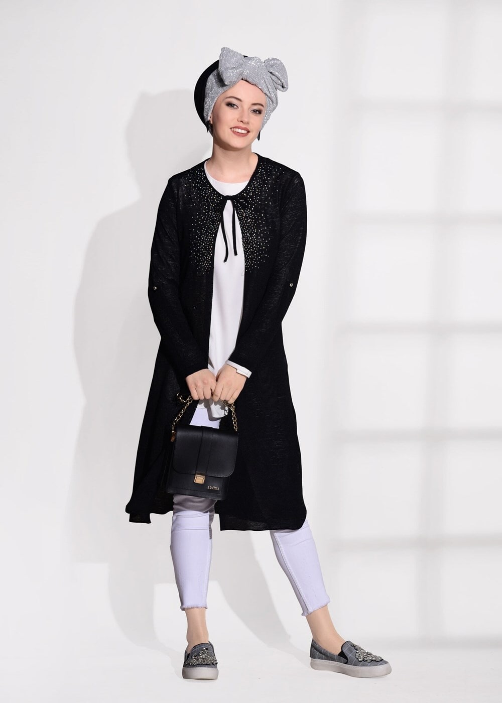 Tesettür giyim SİYAH BONCUK İŞLEMELİ PENYE HIRKA 87102 