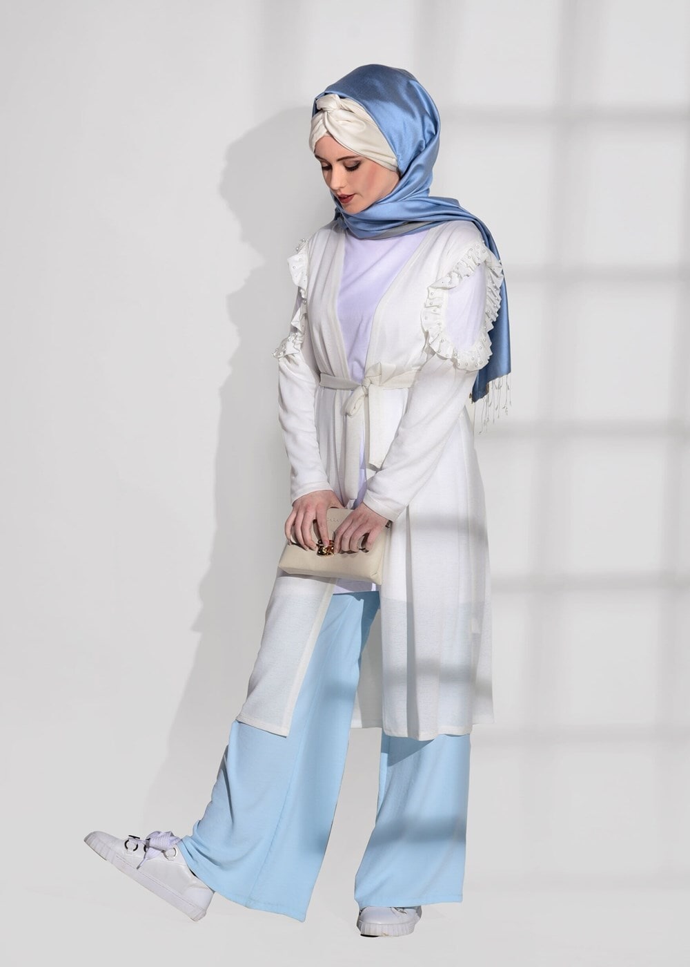 Vêtements hijab CRÈME CARDIGAN EN COTON PEIGNE AVEC DÉTAIL TULLE 92081