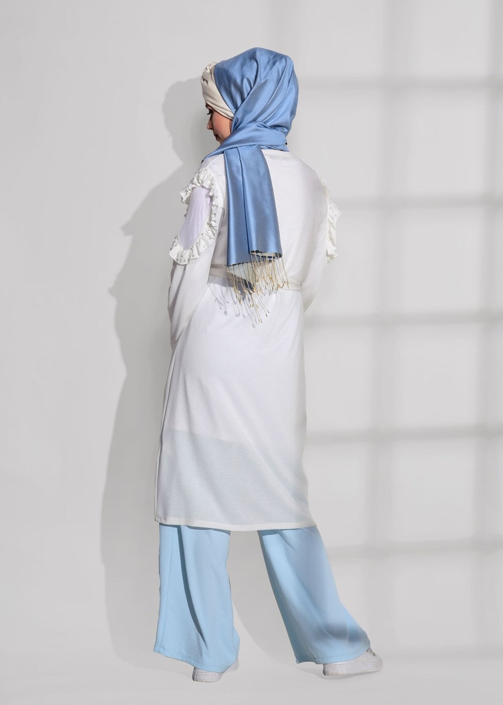 Vêtements hijab CRÈME CARDIGAN EN COTON PEIGNE AVEC DÉTAIL TULLE 92081