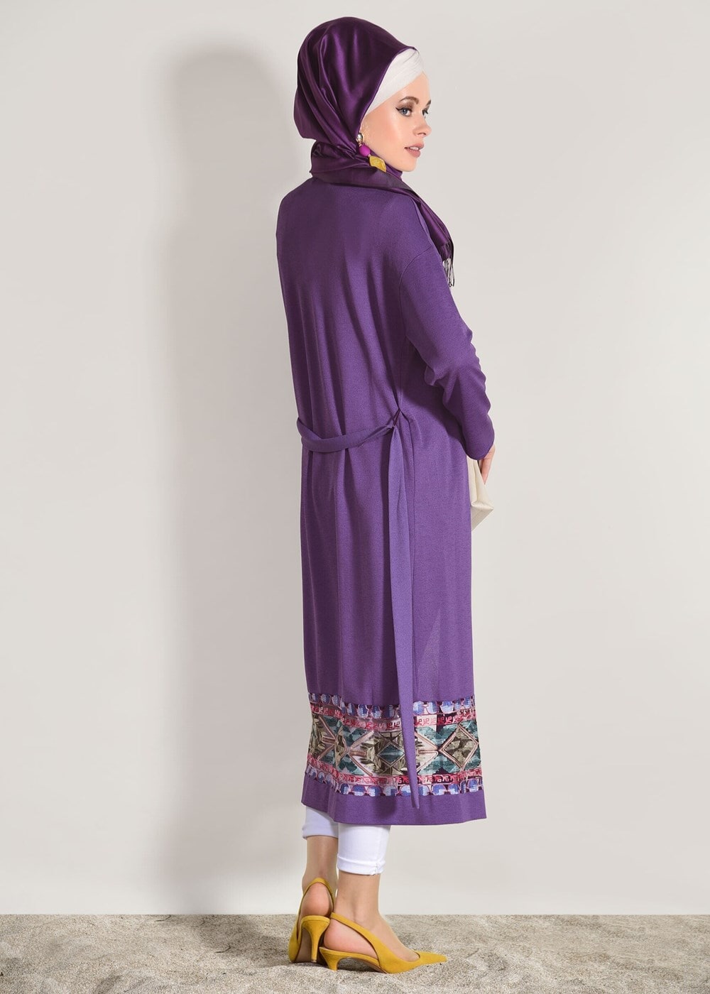 Tesettür giyim MOR T 92171 İkoll- Dantel Detaylı Kuşaklı Hırka
