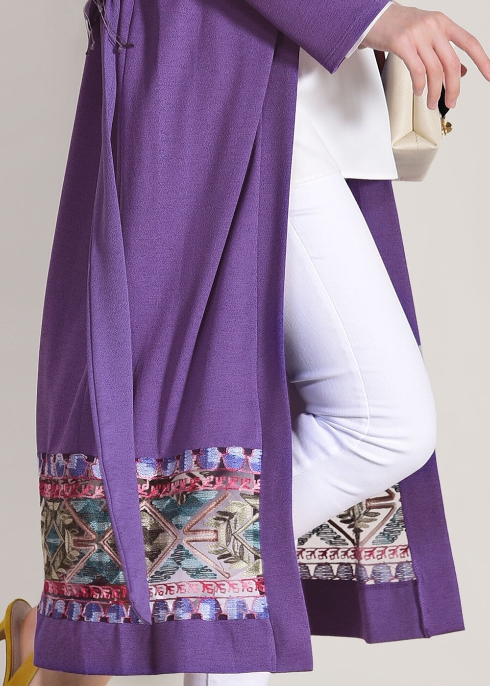 Tesettür giyim MOR T 92171 İkoll- Dantel Detaylı Kuşaklı Hırka