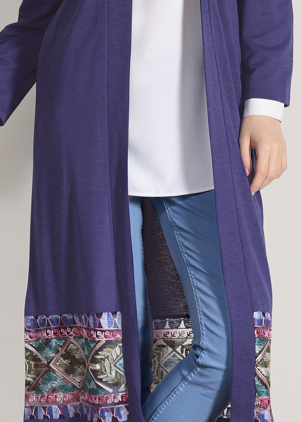 Tesettür giyim LACİVERT T 92171 İkoll- Dantel Detaylı Kuşaklı Hırka