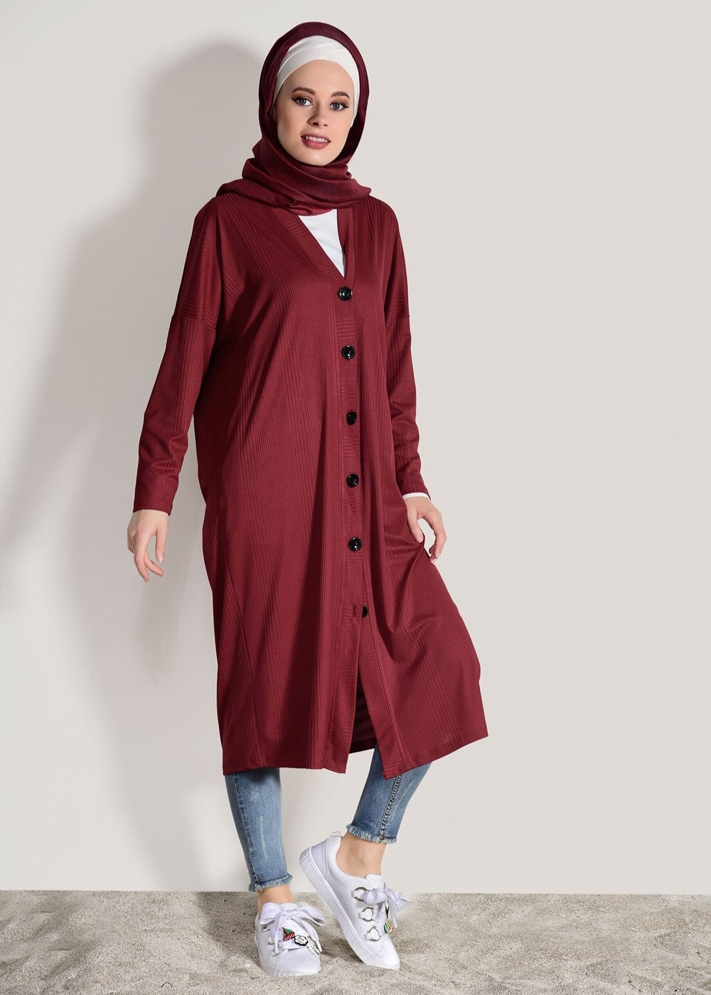 Tesettür giyim BORDO T 9046 Dkn-Düğme Detaylı Uzun Hırka