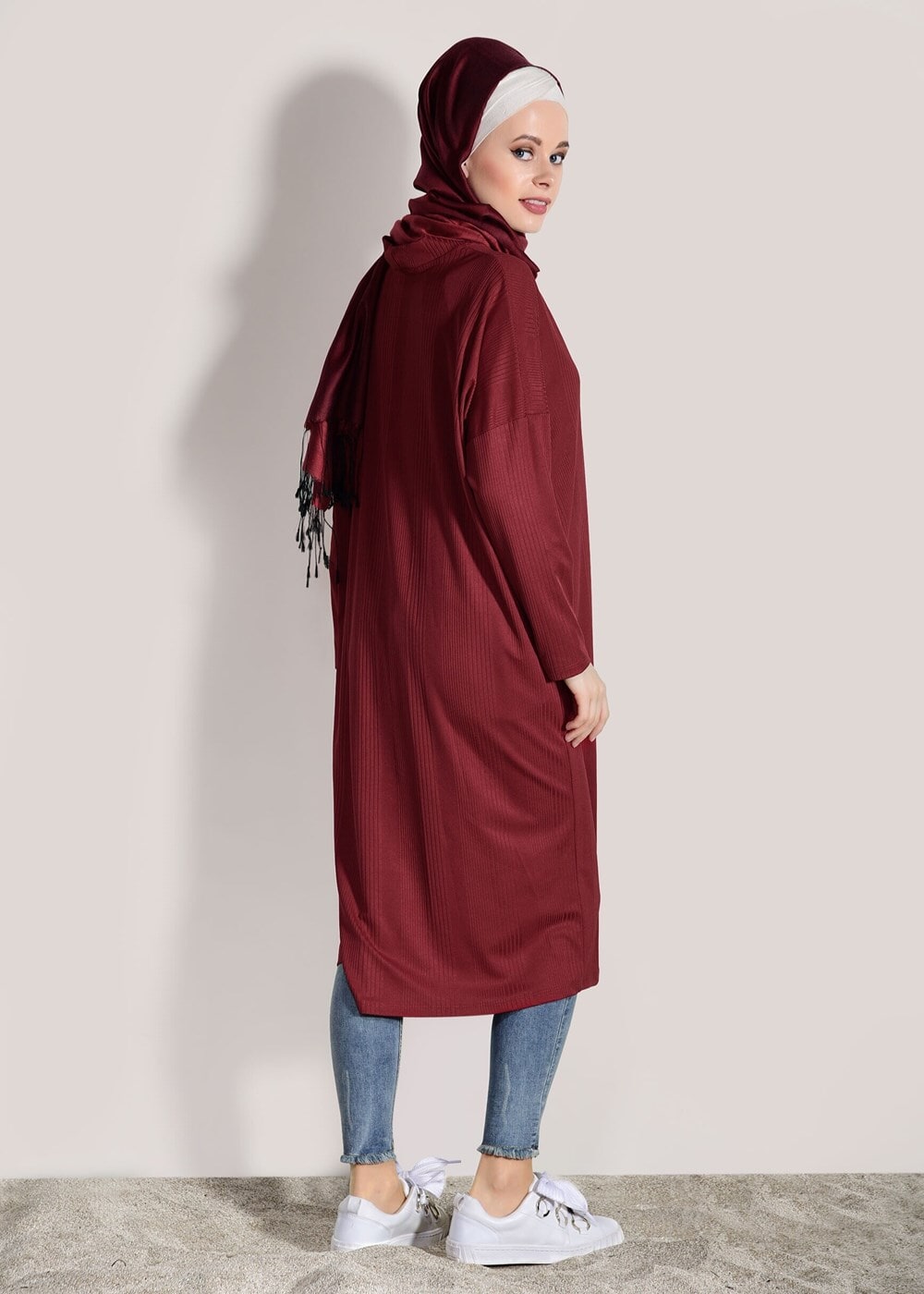 Tesettür giyim BORDO T 9046 Dkn-Düğme Detaylı Uzun Hırka