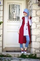 Hijab clothing RED PLEAT DETAIL VEST 951632 
