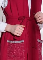 Tesettür giyim KIRMIZI CEPLERİ TAŞ SİM DETAYLI YELEK 70361