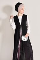 Tesettür giyim SİYAH T 6128 Mısra-Pilise Detaylı Yelek