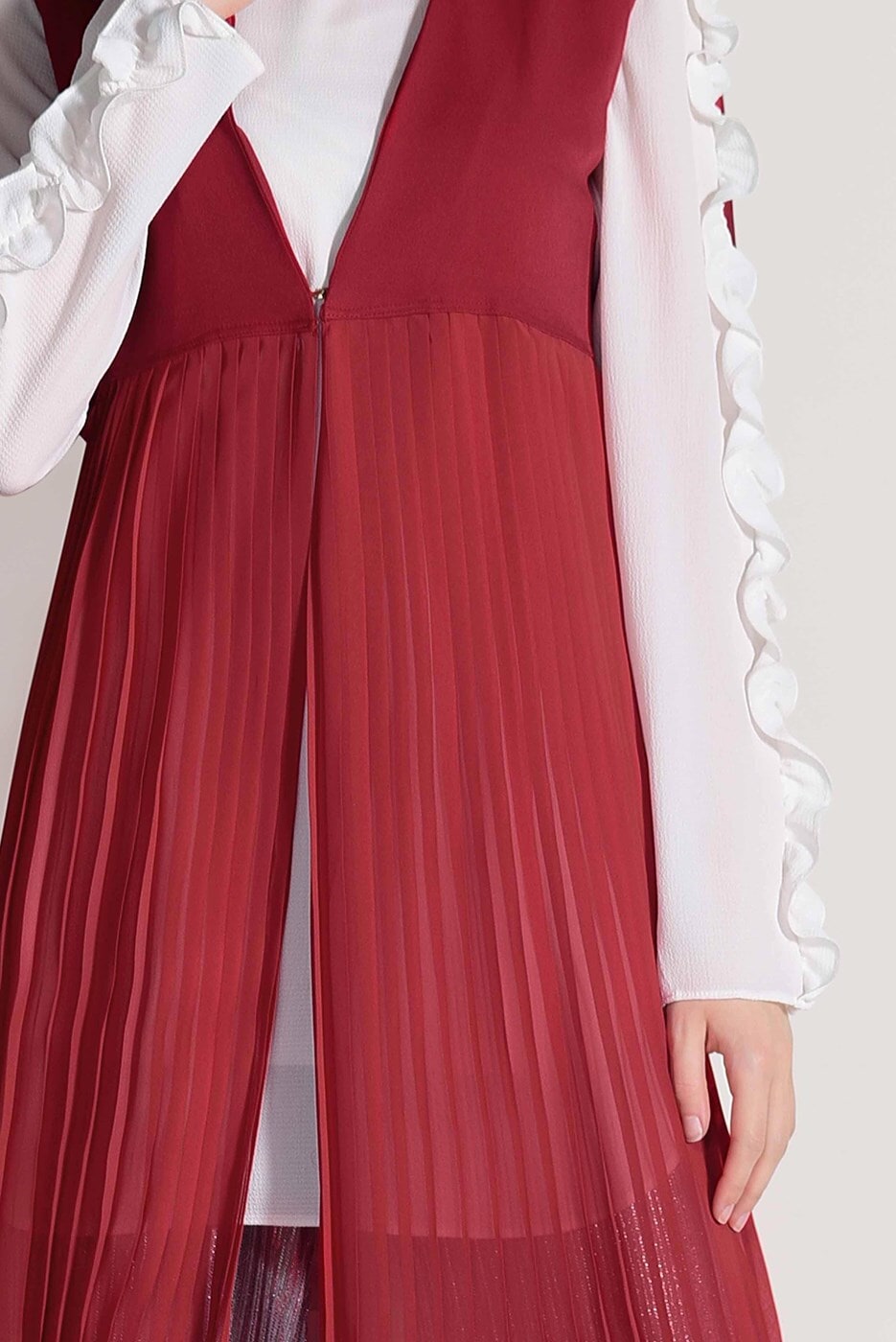 Tesettür giyim KIRMIZI T 6128 Mısra-Pilise Detaylı Yelek