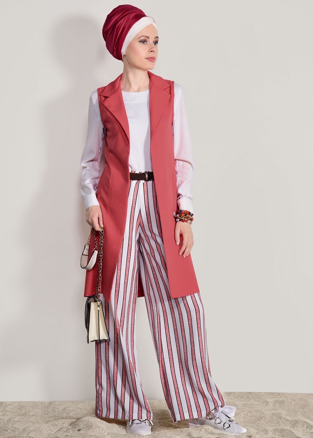 Hijab clothing RED POCKET DETAIL CARDIGAN T 6796 