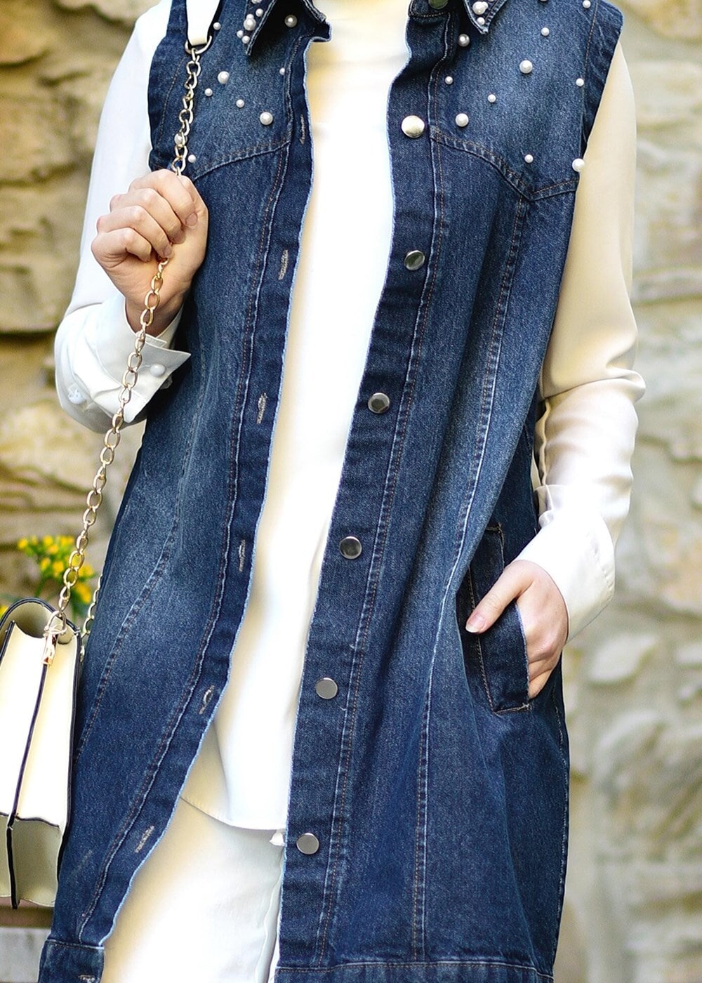 Vêtements hijab BLEU MARINE CARDIGAN EN DENIM AVEC PERLES T 7902