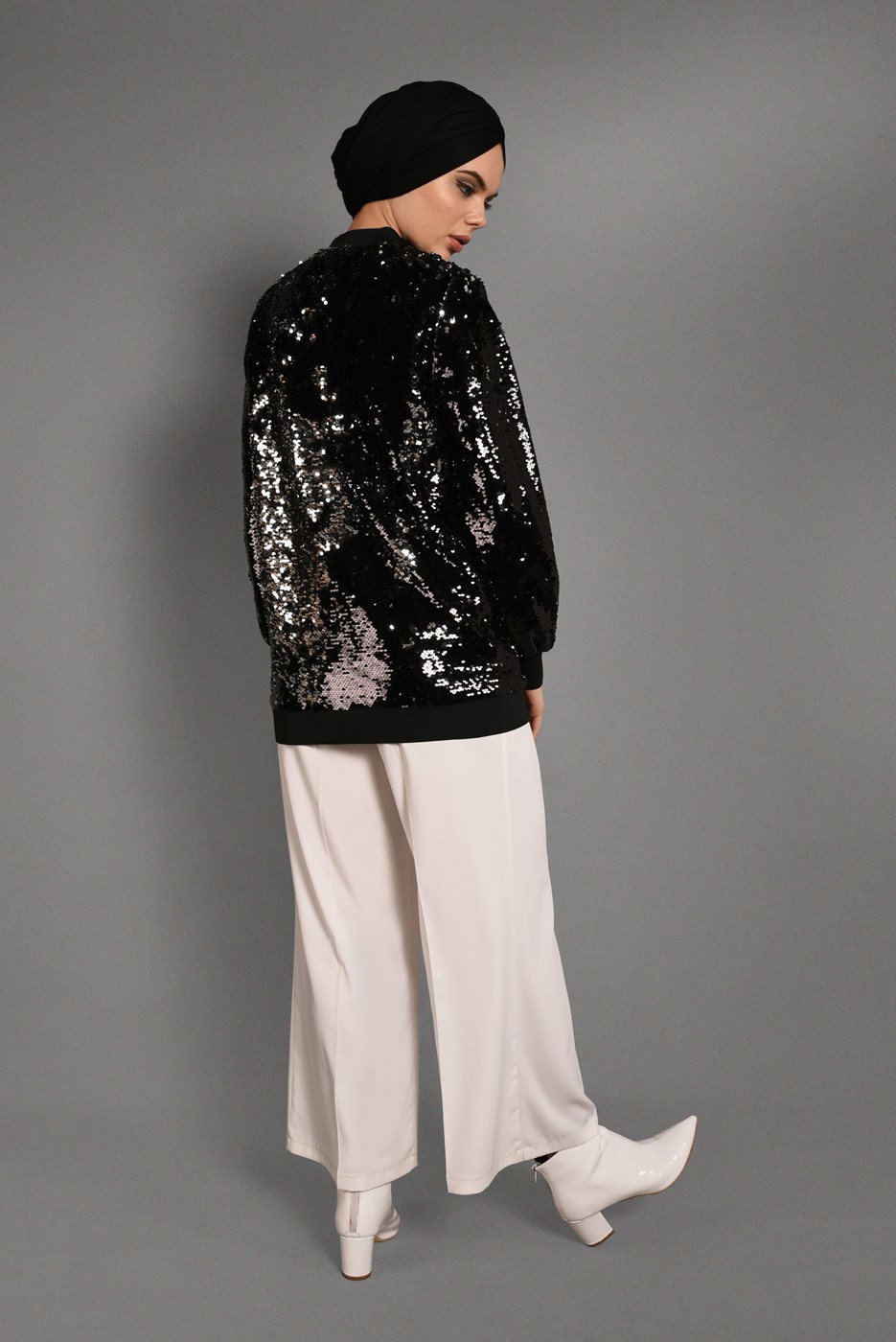 Tesettür giyim SİYAH ÖNDEN FERMUARLI PUL PAYET CEKET T 64681