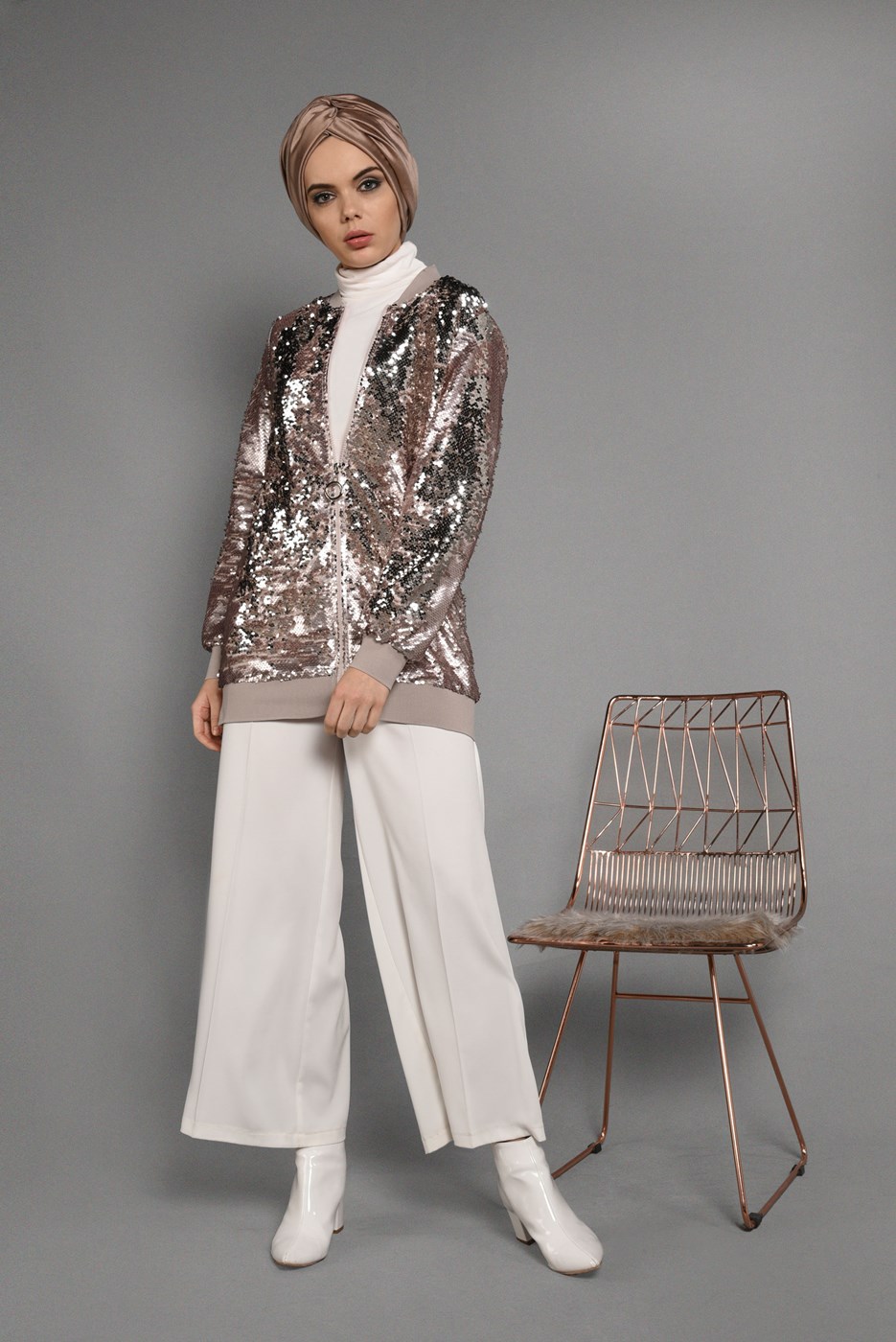 Tesettür giyim PUDRA ÖNDEN FERMUARLI PUL PAYET CEKET T 64681