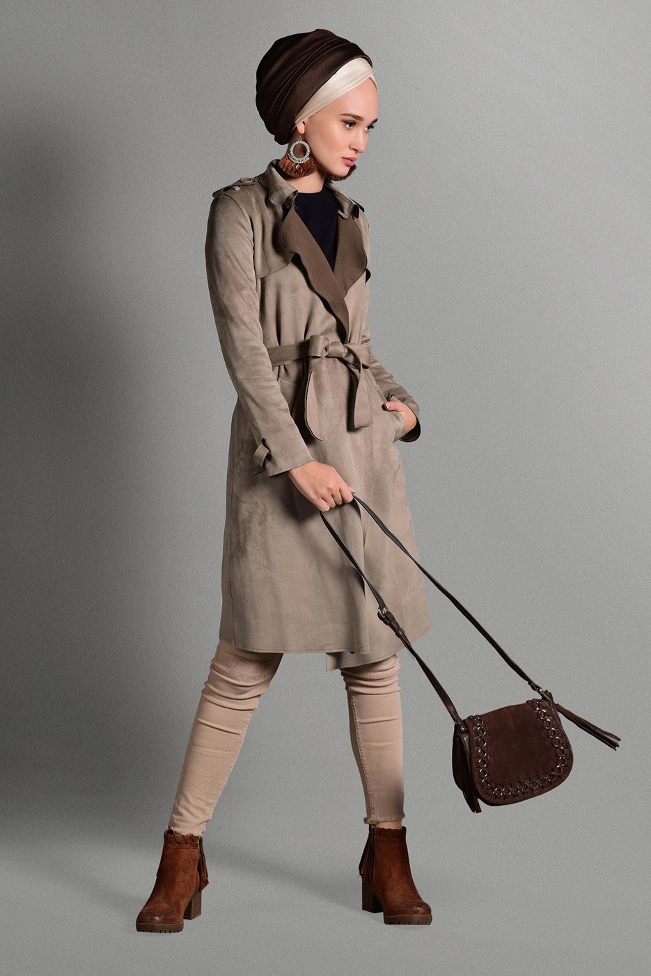 Hijab clothing BEIGE CLASSIC SUEDE JACKET 0673