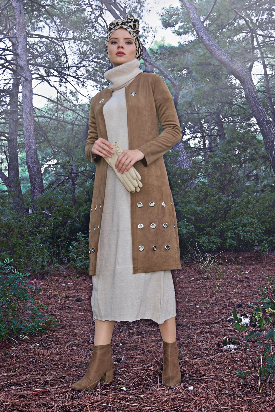 Vêtements hijab TABA VESTE EN DAIM DÉTAILLÉ ŒILLETS 1418