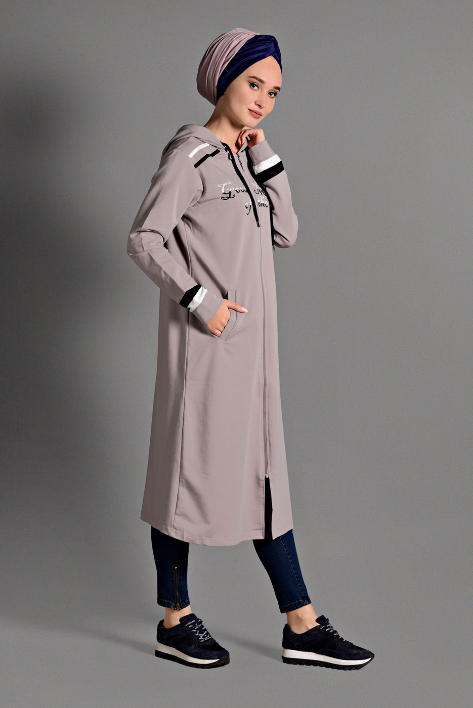 Tesettür giyim MOR KAPÜŞONLU SPOR CEKET 2028 
