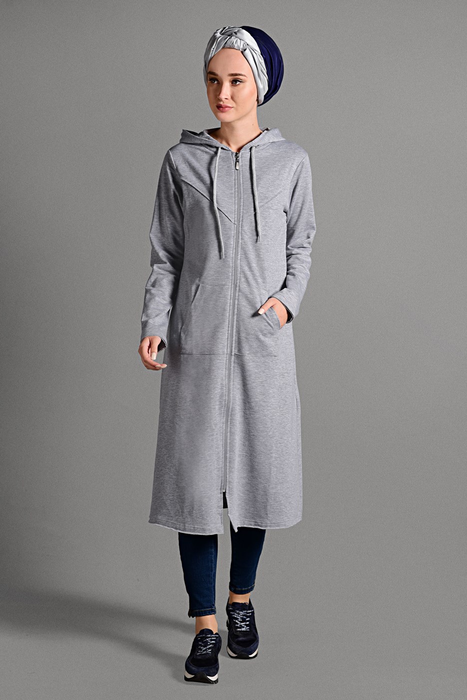 Tesettür giyim GRİ FERMUAR DETAYLI KAPÜŞONLU CEKET 4918 
