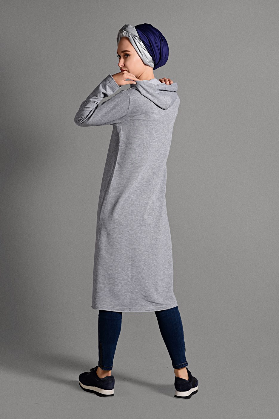 Tesettür giyim GRİ FERMUAR DETAYLI KAPÜŞONLU CEKET 4918 