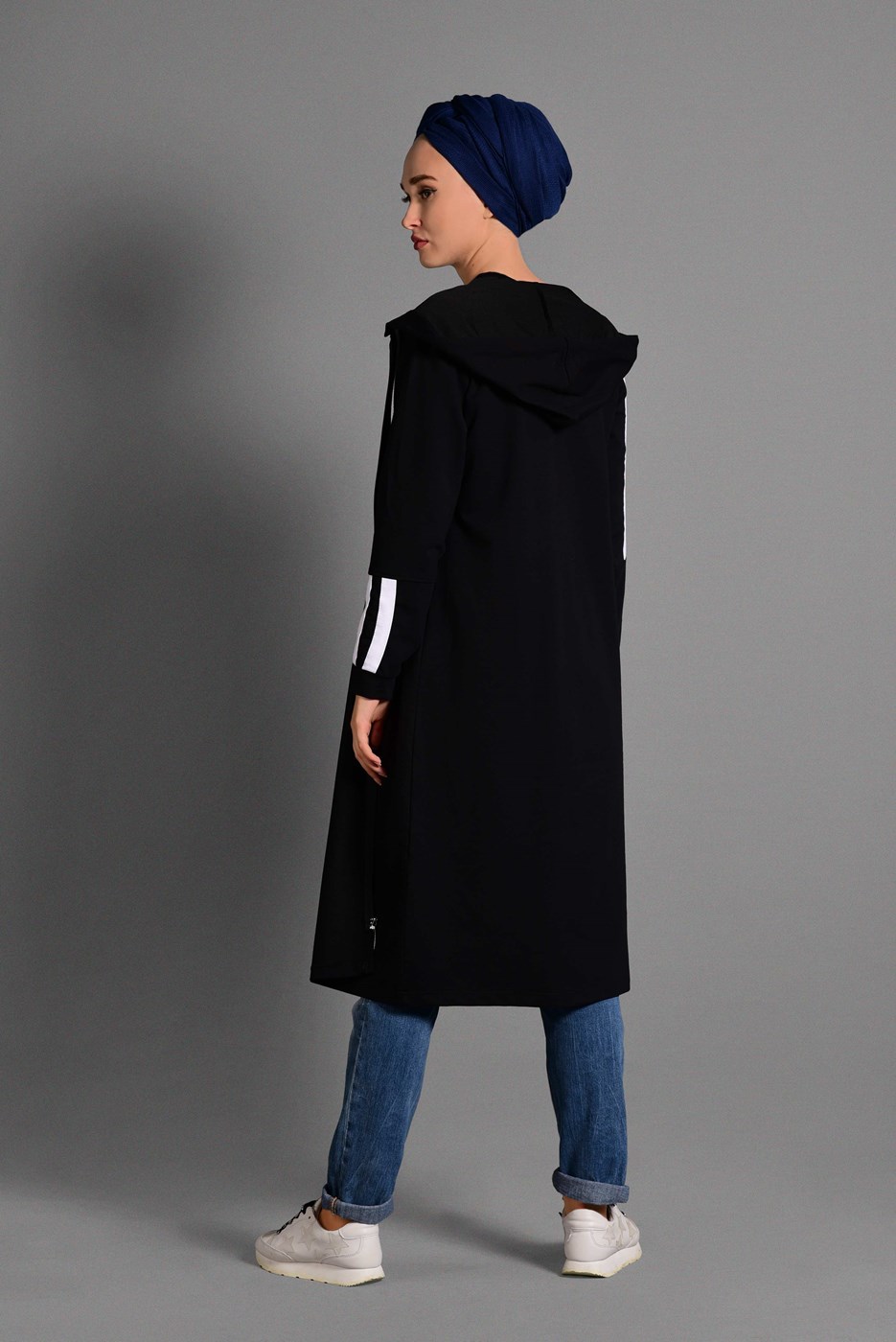 Tesettür giyim SİYAH ÇİZGİ DETAYLI SPOR CEKET 5028 