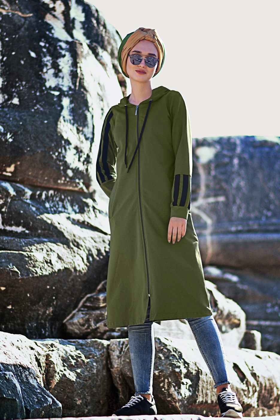 Hijab clothing GREEN STRIPPED SPORT JACKET 5028 