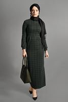 Tesettür giyim HAKİ CEP DETAYLI EKOSE DESENLİ ELBİSE 8793-3 
