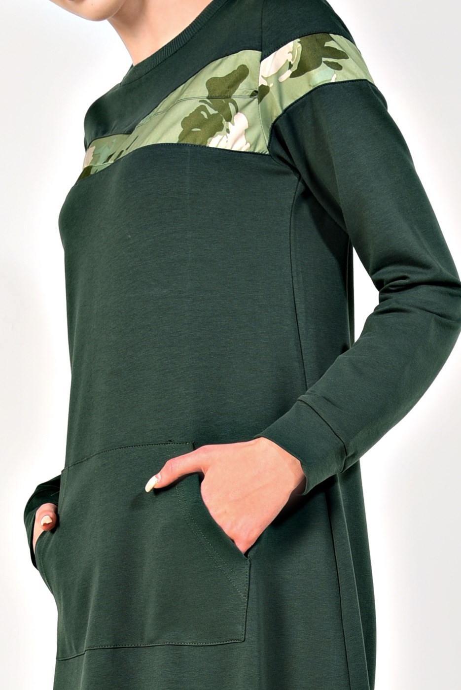 Vêtements hijab KAKI ROBE SPORT EN CAMOUFLAGE 2628