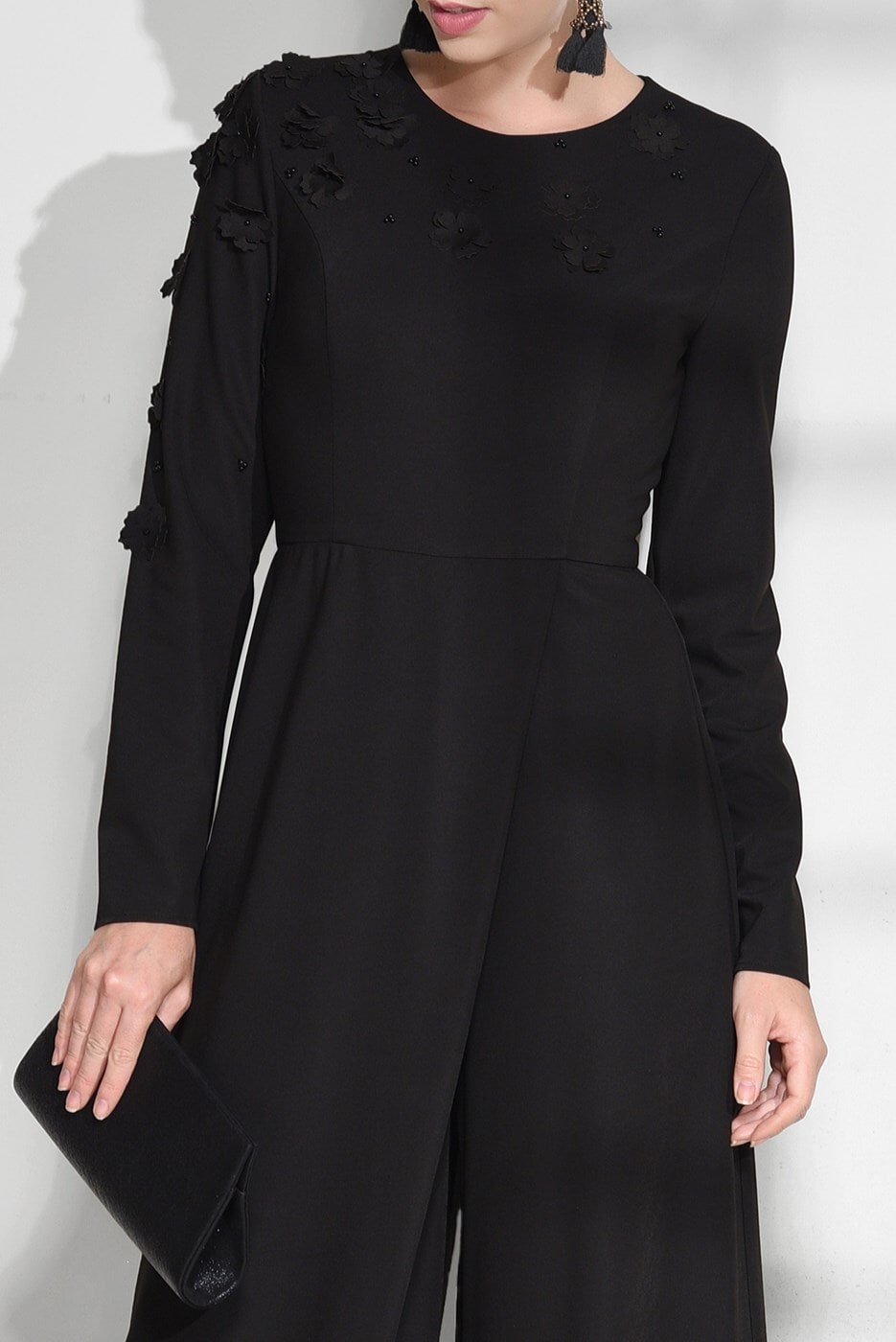 Vêtements hijab NOIR COMBINAISON À FLEURS BRODÉES 4677 