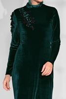 Tesettür giyim YEŞİL GÜPÜR DETAYLI VOLANLI KADİFE ELBİSE 4706 