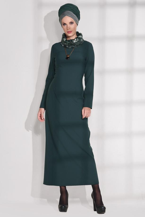 Tesettür giyim  KÜRK YAKALI DAR ELBİSE 4846  - TRENDTESETTÜR